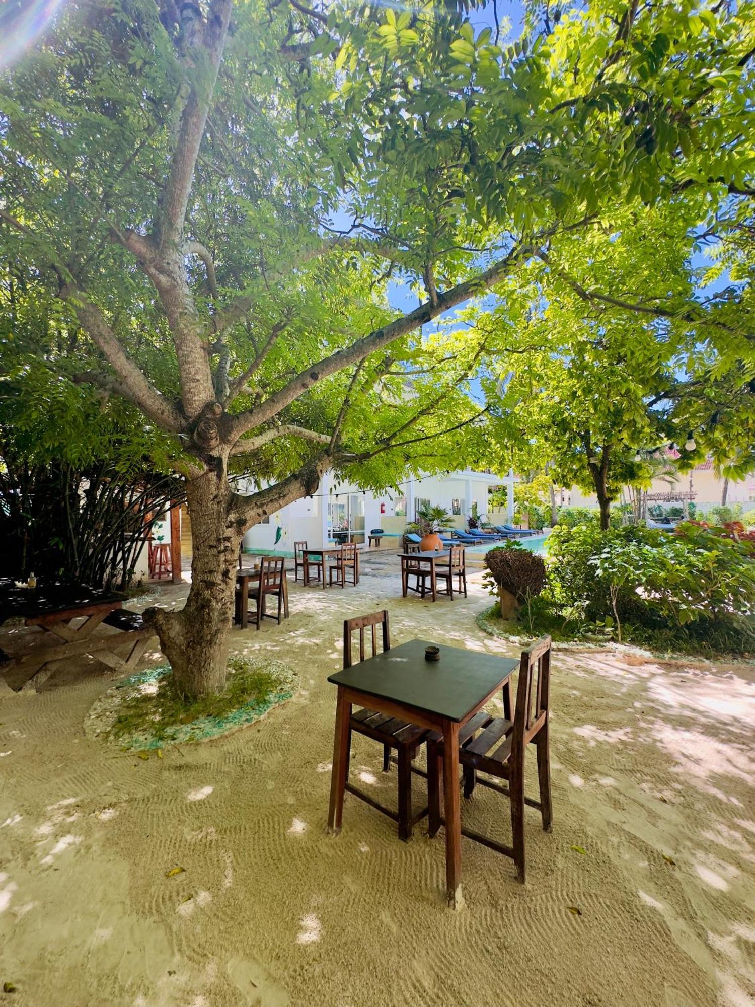 Hotel Frangi'Pwani Paje Exterior foto